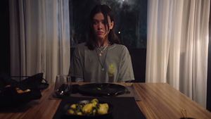 Das nächste große Horror-Debüt? Im Trailer zu "A Banquet" entbrennt ein verstörendes Mutter-Tochter-Psychoduell