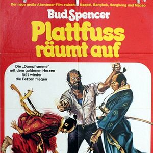 Plattfuß Räumt Auf