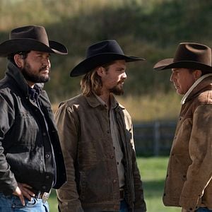 Yellowstone Staffel 3 - FILMSTARTS.de