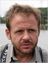 Samuel Finzi