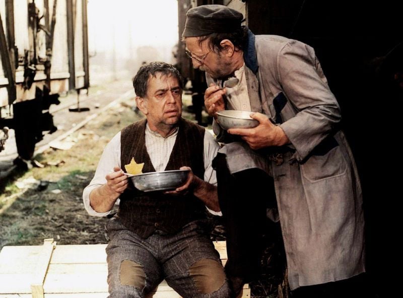 Jakob der Lügner photo Jakob der Lügner Bild 2 von 3 FILMSTARTS.de