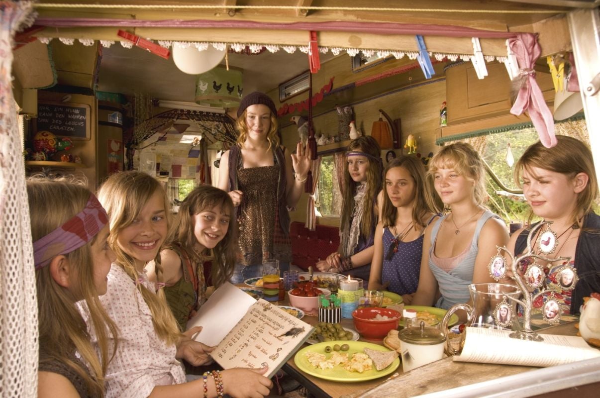 Filme Und Serien Von Jette Hering Bild zu Jette Hering - photo Jette Hering - FILMSTARTS.de