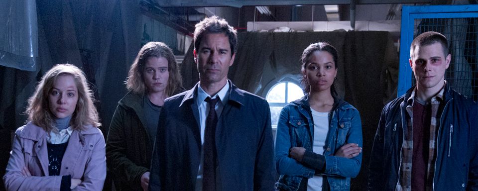 The Gilded Age Streaming Saison 1 "Travelers - Die Reisenden": Start der etwas anderen Zeitreise-Serie
