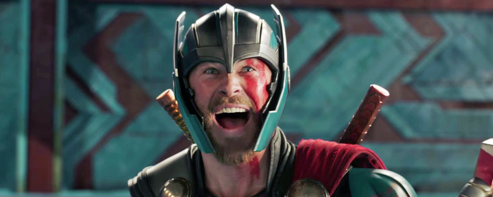 "Avengers 3"-Erfolg macht Thor übermütig: Chris Hemsworth nimmt Dwayne Johnson auf den Arm