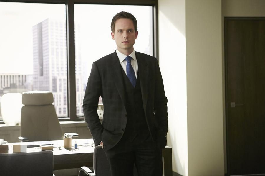 Suits Suits Bild Patrick J Adams Von Filmstarts De