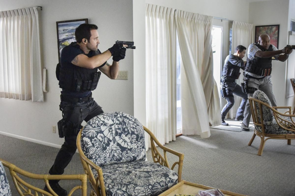 Hawaii Five 0 Hawaii Five 0 Bild Chi McBride Alex OLoughlin