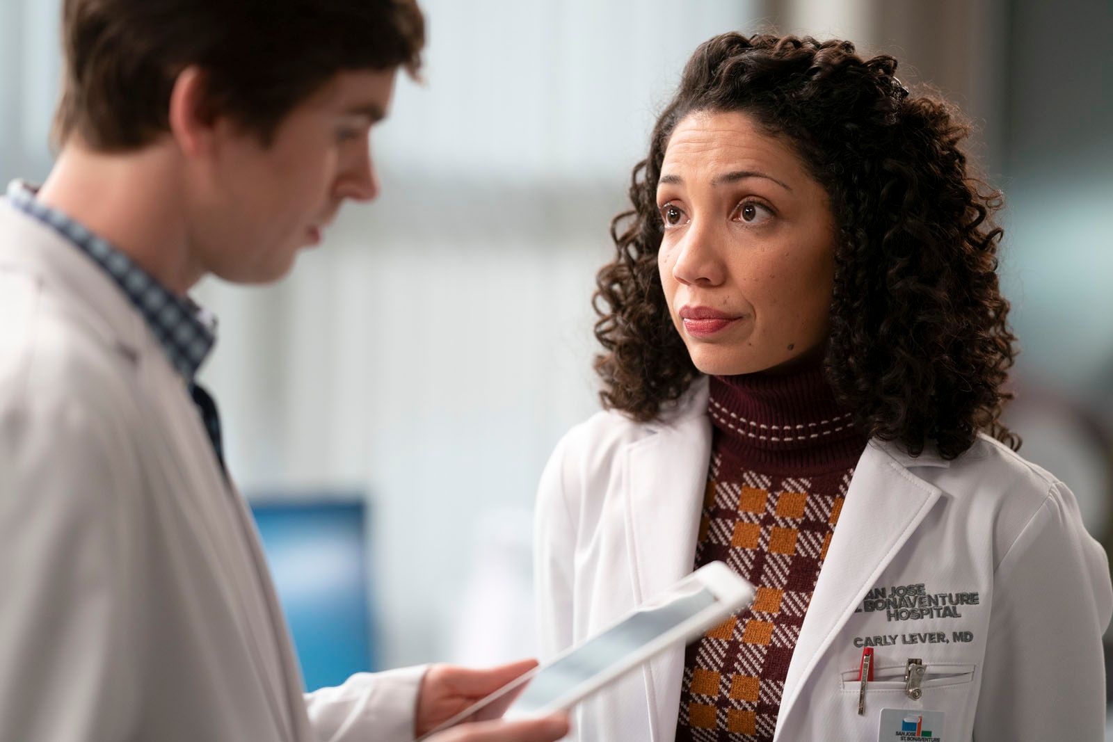 The Good Doctor Bild Jasika Nicole 102 Von 268 Filmstarts De Sezonunu onayladı ve hayranlar için müjdeyi verdi. 2