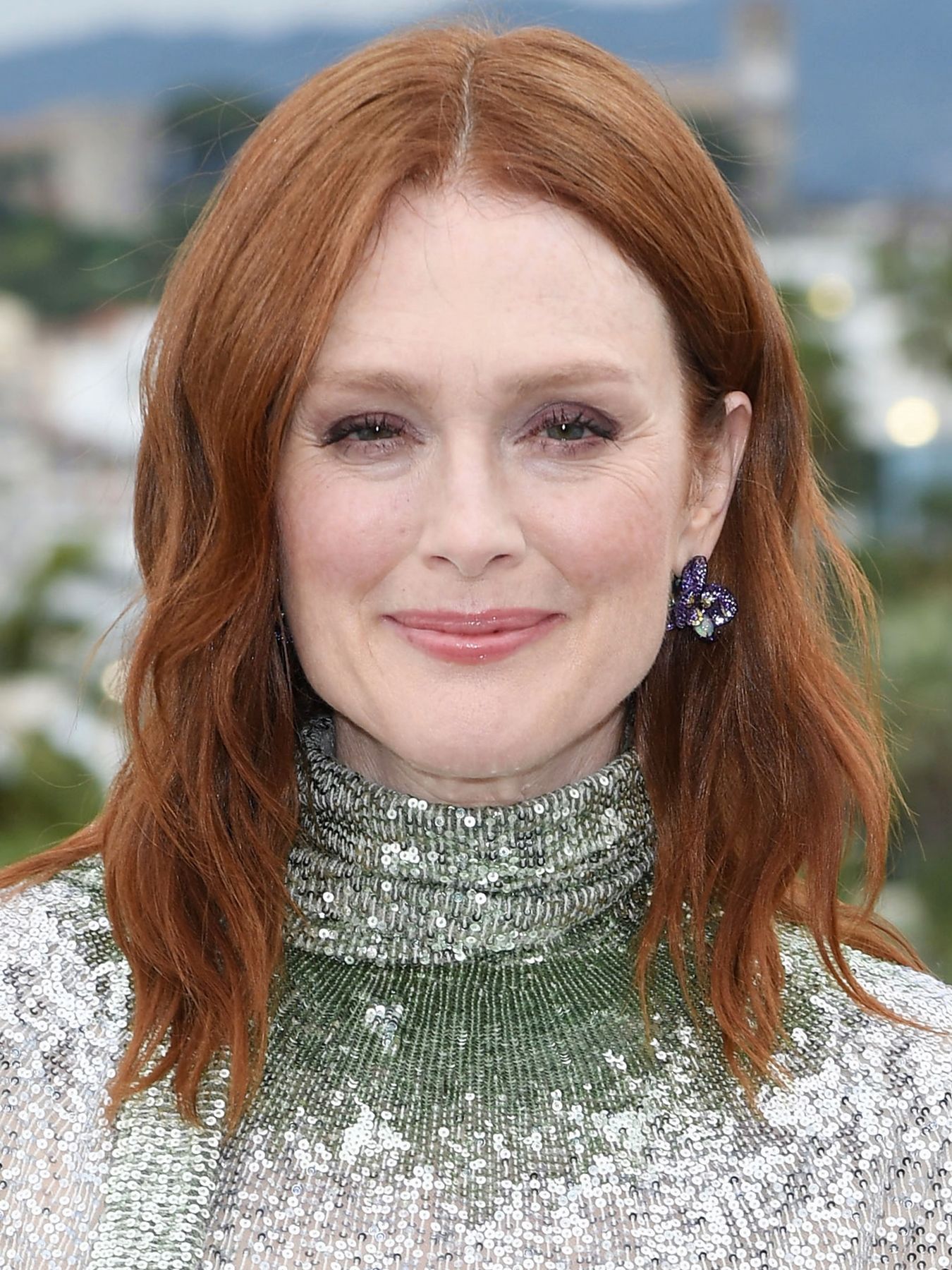 Bild Zu Julianne Moore Kinoposter Julianne Moore Filmstarts De Also featured in the cast are kaitlyn dever as zoe murphy, julianne moore as heidi hansen, amy adams as cynthia murphy, danny pino as larry. 2