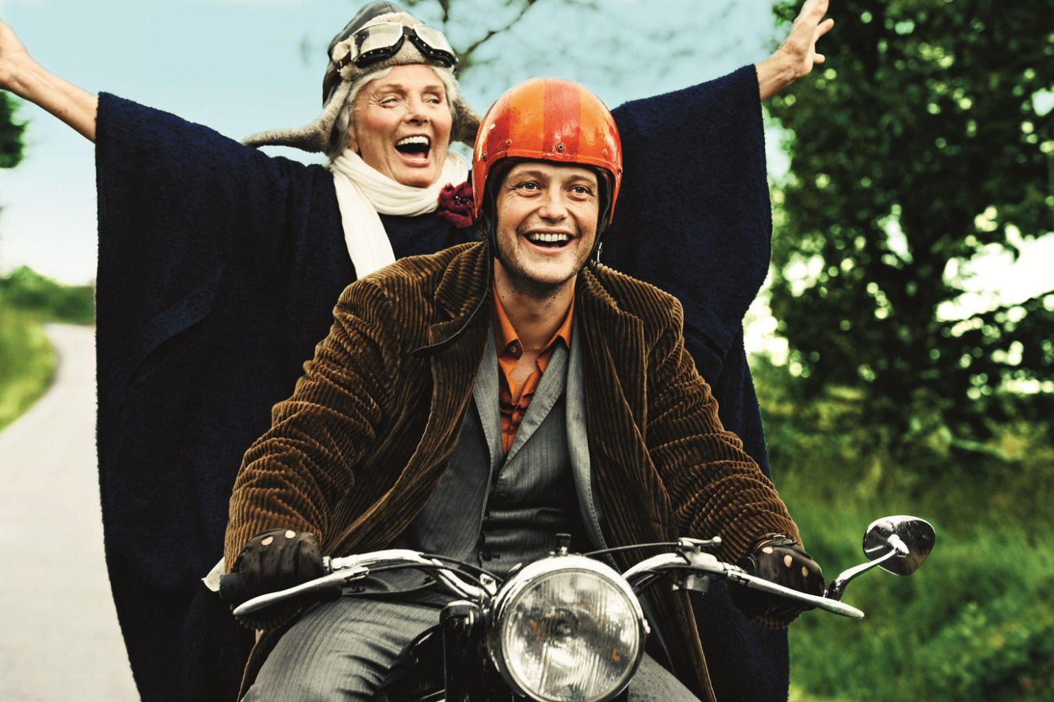 Bild von Frau Ella Bild 4 auf 11 FILMSTARTS.de