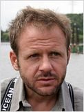 Samuel Finzi
