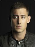 Michael Socha Rolle: Harvey. <b>Perry Benson</b> - 553704