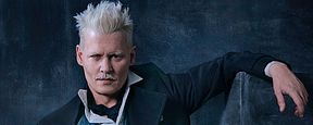 Johnny Depp ließ sich wohl tatsächlich beim Dreh heimlich seinen Text vorsagen Johnny Depp ließ sich wohl tatsächlich beim Dreh heimlich seinen Text vorsagen
