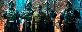 Im deutschen Trailer zu "Iron Sky 2: The Coming Race" macht der Papst Jagd auf Dinosaurier Im deutschen Trailer zu "Iron Sky 2: The Coming Race" macht der Papst Jagd auf Dinosaurier