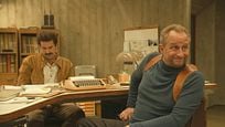 Deutscher Trailer zu "Die Wache": Die nächste absurde Komödie eines Kult-Regisseurs Deutscher Trailer zu "Die Wache": Die nächste absurde Komödie eines Kult-Regisseurs