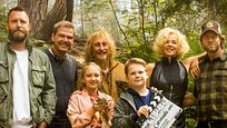 Otto Waalkes als Kult-Zauberer: Erste Bilder zur "Catweazle"-Neuauflage Otto Waalkes als Kult-Zauberer: Erste Bilder zur "Catweazle"-Neuauflage