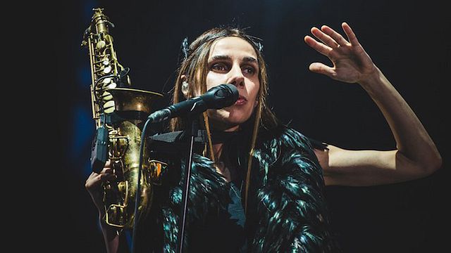 PJ Harvey - A Dog Called Money Trailer OV