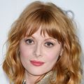 Bilder Emily Beecham