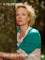 Poster der Das gespaltene Dorf