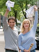 Poster der Eltern allein zu Haus: Frau Busche