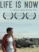 Poster der Life is Now