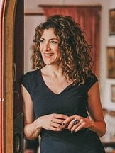 foto von Vishka Asayesh