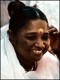 foto von Sri Mata "Amma" Amritanandamayi Devi