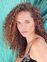 foto von Fanshen Cox