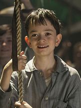 foto von Lewis MacDougall