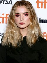 foto von Dylan Gelula