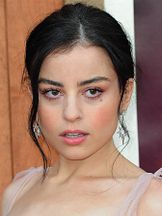 foto von Katie Sarife