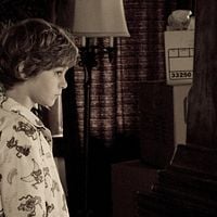 Bilder Ty Simpkins