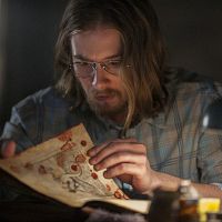 Bilder Lou Taylor Pucci