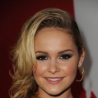 Bilder Cassi Thomson