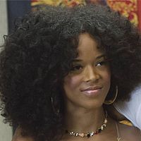 Bilder Serayah McNeill