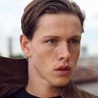 Bilder Harris Dickinson