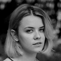 Bilder Dasha Nekrasova