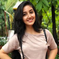 Bilder Ashnoor Kaur