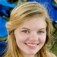 Bilder Raven Whitley