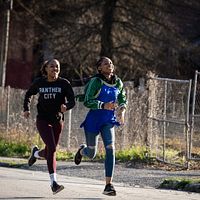 Bilder Emyri Crutchfield