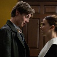 Bilder Louis Partridge