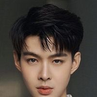 Bilder Suppapong Udomkaewkanjana