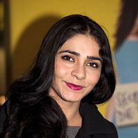 Bilder Pegah Ferydoni