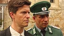 Bild von Maske auf, Genossen - Corona der Film Trailer DF