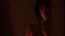 Bild von Under the Skin Trailer (4) OV