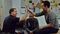 Bild von Let's be Cops - Die Party Bullen Trailer DF