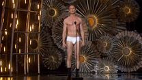 Bild von Neil Patrick Harris Stroll Onstage In His Underwear For The Oscars’ ‘Birdman’ Parody