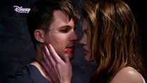 Bild von Star-Crossed Trailer DF