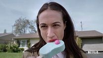 Bild von Haters Back Off Trailer (2) OV