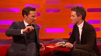 Bild von Graham Norton Show: Eddie Redmayne zaubert für Benedict Cumberbatch und Bryan Cranston