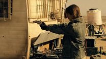 Bild von Hostile Trailer (2) OV